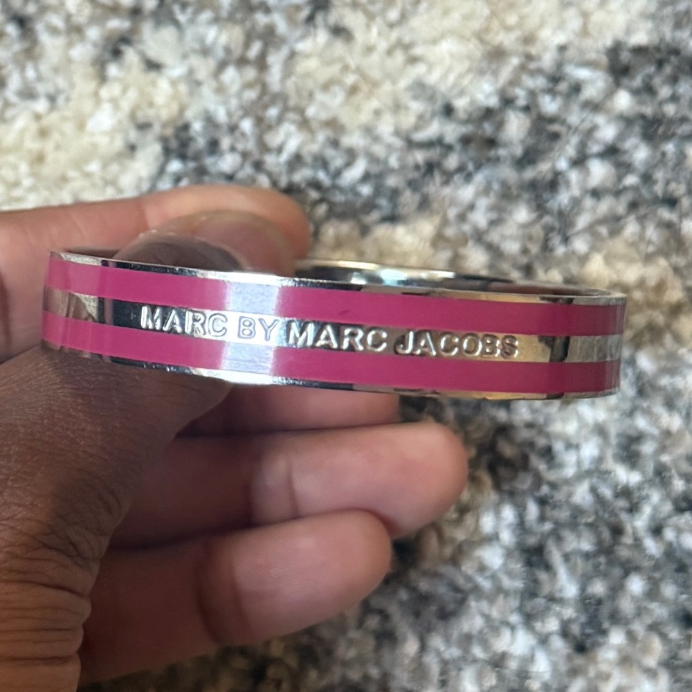 Marc by Marc Jacobs Silver and Pink Bangle